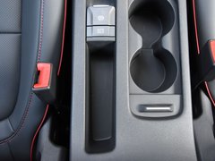 2019款 1.6T 双离合钢铁侠版