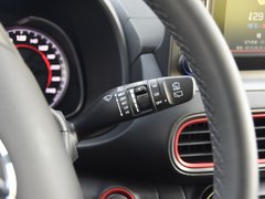 2019款 1.6T 双离合钢铁侠版