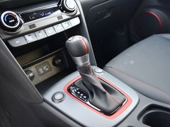 2019款 1.6T 双离合钢铁侠版