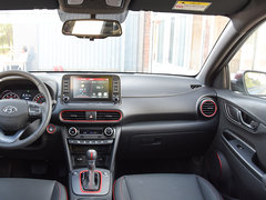 2019款 1.6T 双离合钢铁侠版