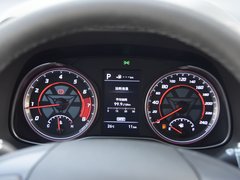2019款 1.6T 双离合钢铁侠版
