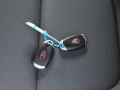 2019款 1.6T 双离合钢铁侠版