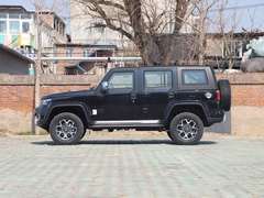 2019款 PLUS 2.3T 自动四驱尊享版 国VI