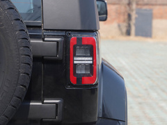 2019款 PLUS 2.3T 自动四驱尊享版 国VI