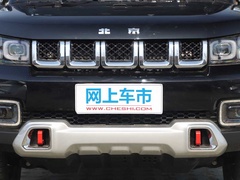 2019款 PLUS 2.3T 自动四驱尊享版 国VI