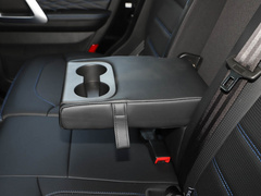 2019款 PLUS 2.3T 自动四驱尊享版 国VI