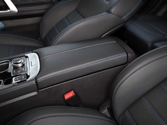 2019款 PLUS 2.3T 自动四驱尊享版 国VI