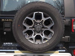 2019款 PLUS 2.3T 自动四驱尊享版 国VI