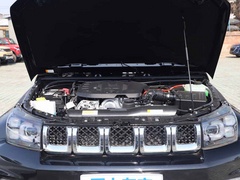 2019款 PLUS 2.3T 自动四驱尊享版 国VI
