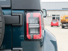 2019款 PLUS 2.3T 自动四驱旗舰版 国VI
