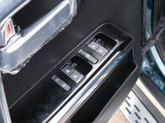 2019款 PLUS 2.3T 自动四驱旗舰版 国VI