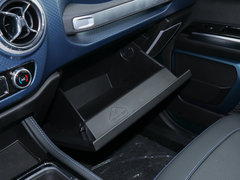 2019款 PLUS 2.3T 自动四驱旗舰版 国VI