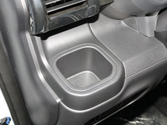 2019款 1.5L 手动标准型 国VI