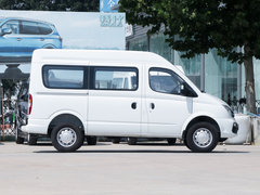2019款 2.0T Plus 6挡手动傲运通短轴中顶5/6座