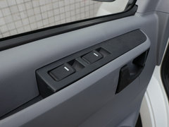 2019款 2.0T Plus 6挡手动傲运通短轴中顶5/6座