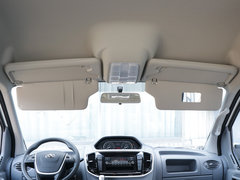 2019款 2.0T Plus 6挡手动傲运通短轴中顶5/6座