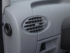 2019款 2.0T Plus 6挡手动傲运通短轴中顶5/6座