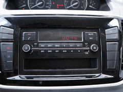 2019款 2.0T Plus 6挡手动傲运通短轴中顶5/6座