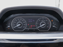2019款 2.0T Plus 6挡手动傲运通短轴中顶5/6座