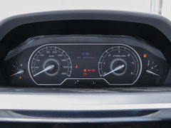 2019款 2.0T Plus 6挡手动傲运通短轴中顶5/6座