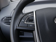 2019款 2.0T Plus 6挡手动傲运通短轴中顶5/6座