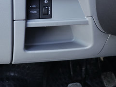 2019款 2.0T Plus 6挡手动傲运通短轴中顶5/6座