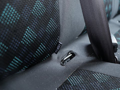 2019款 2.0T Plus 6挡手动傲运通短轴中顶5/6座