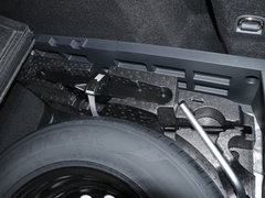 2019款 2.0T Plus 6挡手动傲运通短轴中顶5/6座