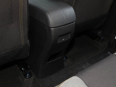 2019款 1.5T 手动荣耀版