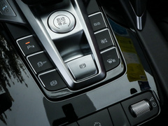 2019款 1.5T 自动精英型
