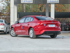 2020款 三厢 EcoBoost 180 自动锋潮型