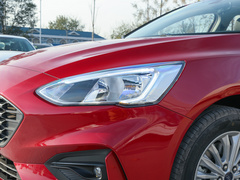 2020款 三厢 EcoBoost 180 自动锋潮型