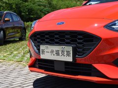 2020款 三厢 EcoBoost 180 自动ST Line