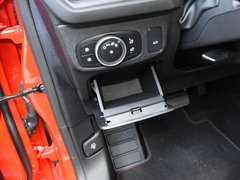 2020款 三厢 EcoBoost 180 自动ST Line