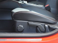 2020款 三厢 EcoBoost 180 自动ST Line
