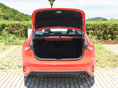 2020款 三厢 EcoBoost 180 自动ST Line