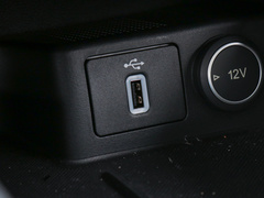 2020款 两厢 1.5L 自动锋跃型
