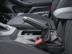 2020款 两厢 1.5L 自动锋跃型