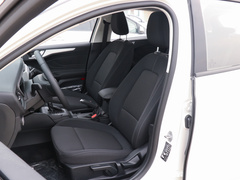 2020款 两厢 1.5L 自动锋跃型