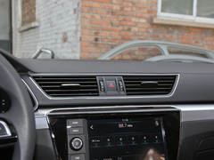 2019款 TSI330 DSG舒适版 