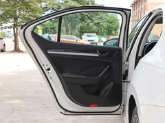 2019款 TSI330 DSG豪华版
