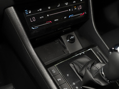 2019款 TSI330 DSG豪华版