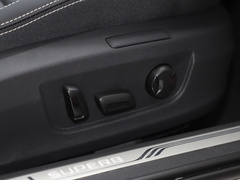 2019款 TSI330 DSG豪华版