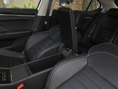 2019款 TSI330 DSG豪华版