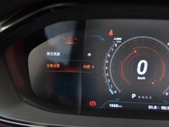 2019款 1.5T 自动极客全配版 7座