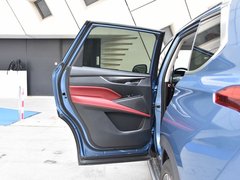 2019款 1.5T 自动极客全配版 7座