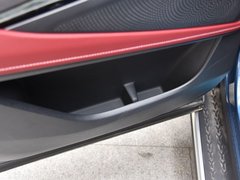 2019款 1.5T 自动极客全配版 7座