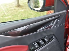 2019款 1.5T 自动极客全配版 7座