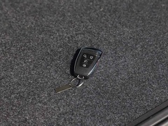 2019款 2.3T 自动四驱城市猎人版旗舰型 国VI
