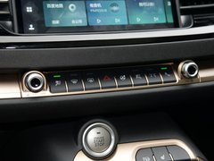 2019款 Hi-Life 1.5T 自动超豪智联版 